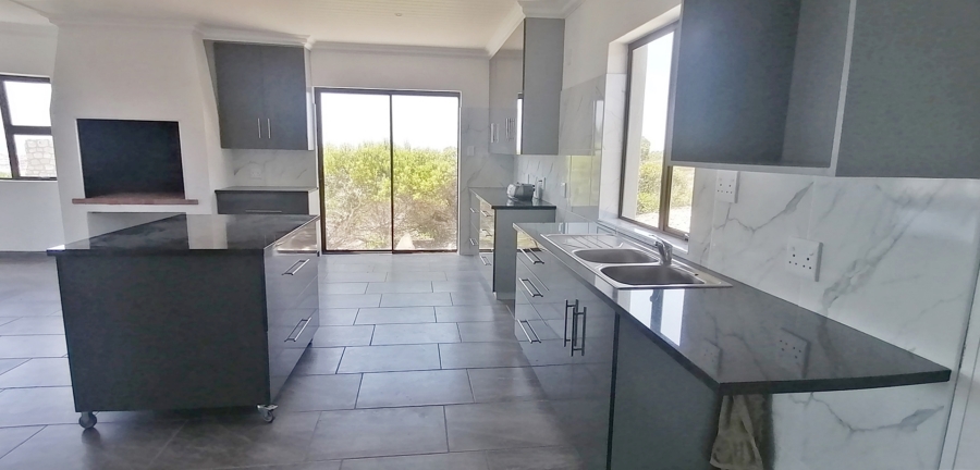 To Let 3 Bedroom Property for Rent in Agulhas Western Cape